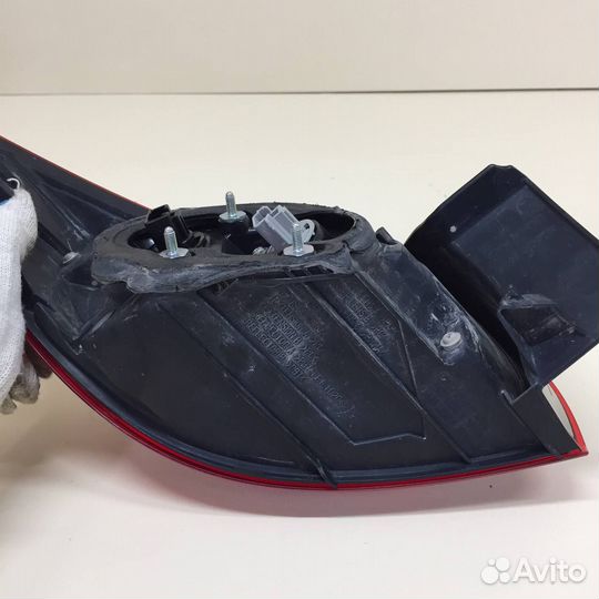 Фонарь задний наружный правый Mazda Mazda 3 BM 201