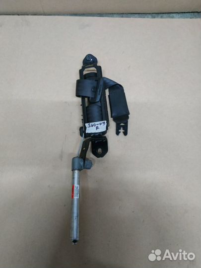 Вольво S60 2001-2009 ремни безопасности передние