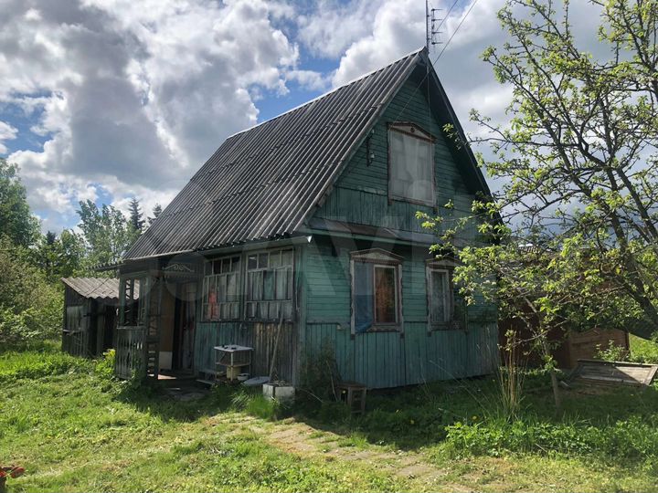 Дача 33,4 м² на участке 10 сот.
