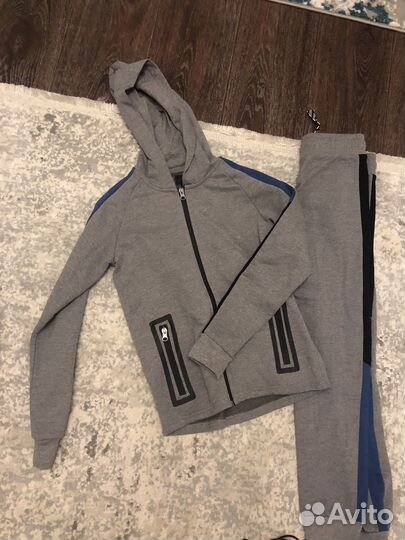 Спортивный костюм утепленный