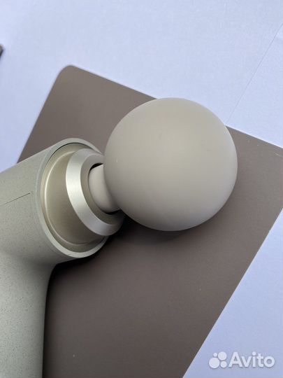 Массажер bork D613