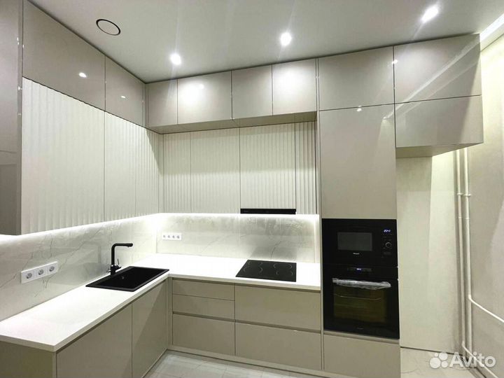 Кухни на заказ от фабрики