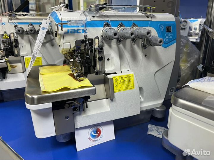 Оверлок Jack E4S-4-M03/333/Н/М
