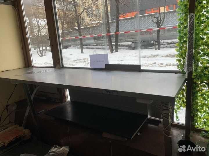 Стол металлический