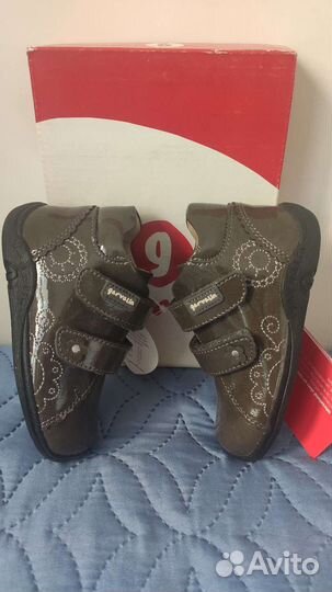 Ботинки детские 22 размер