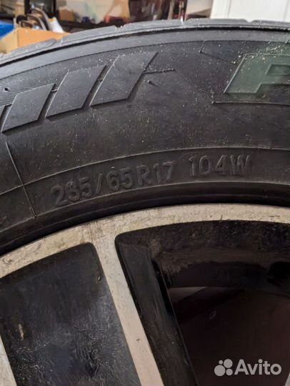 Toyo Proxes T1 Sport 235/65 R17