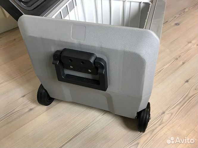 Автохолодильник alpicool