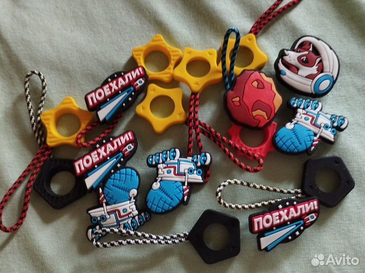 Значки из пятерочки тайна пятой планеты