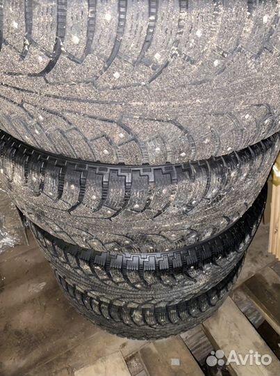 Nokian Tyres Hakkapeliitta 5 SUV 255/55 R19