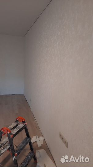 Укладка ламината-установка плинтуса