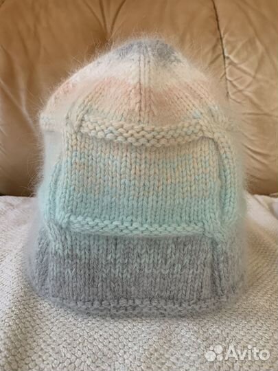 Вязаная шапка из пуха норки ручной работы