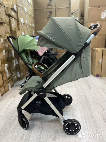 Прогулочная коляска Nuna Trvl