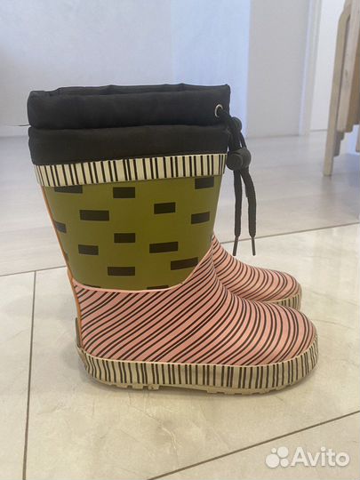 Детские резиновые сапоги