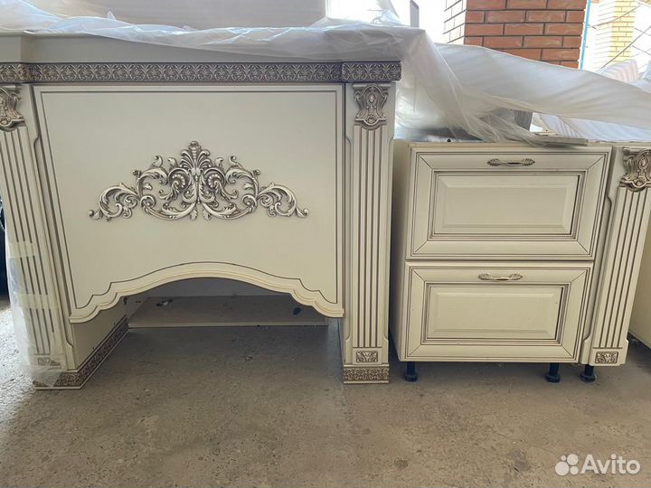 Кухонная мебель