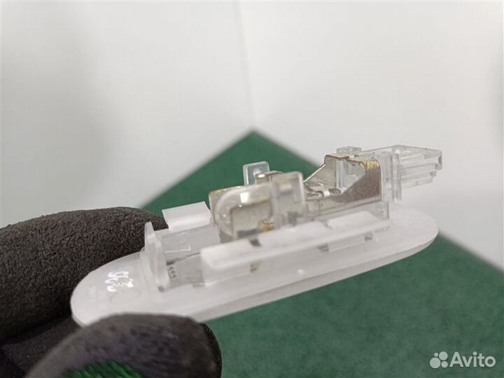 Плафон солнцезащитного козырька Renault Fluence