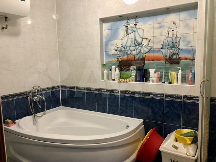 4-к. квартира, 94,2 м², 8/10 эт.