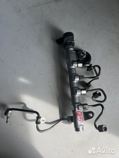 Топливная рампа Audi Q5 TDI 2.0 Ауди