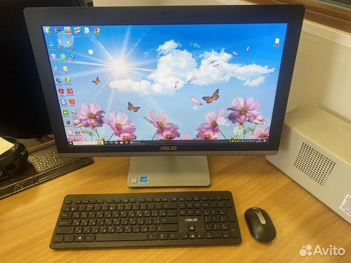 Моноблок Asus V230ic