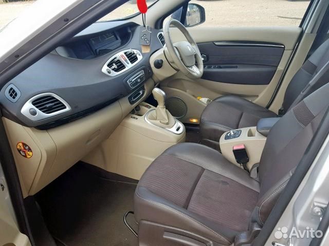 Разбор на запчасти Renault Scenic