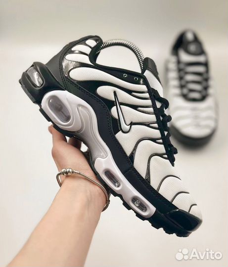 Кроссовки Nike Air Max TN Plus