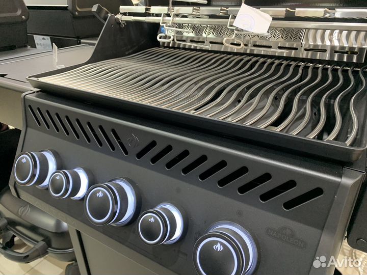 Газовый гриль napoleon