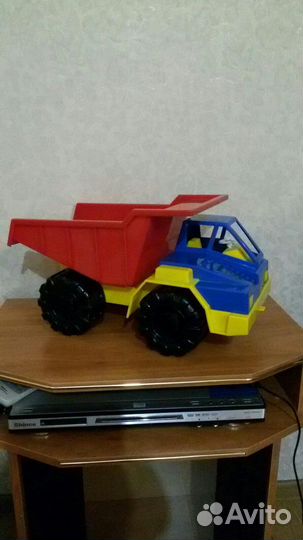 Игрушки машина