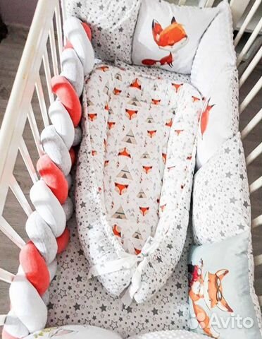 Комплект и бортики в кроватку и кокон гнездышко