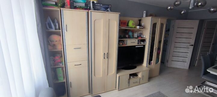 Стенка в гостиную