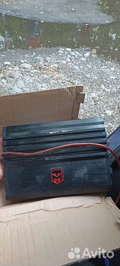 Автомобильный усилитель