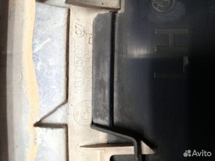 Решетка радиатора левая Bmw X5 E70