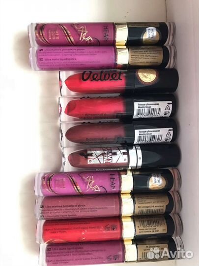 Помада для губ.Помада жидкая долго держится