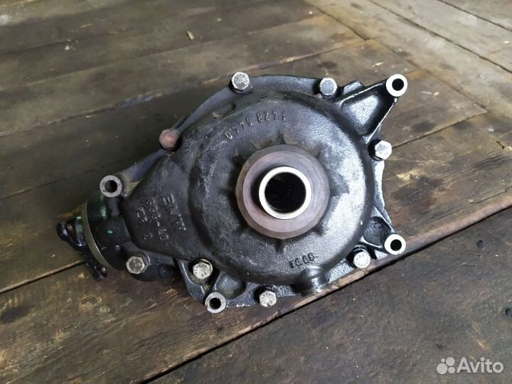 Передний редуктор Bmw x5 e53 пара 3.91