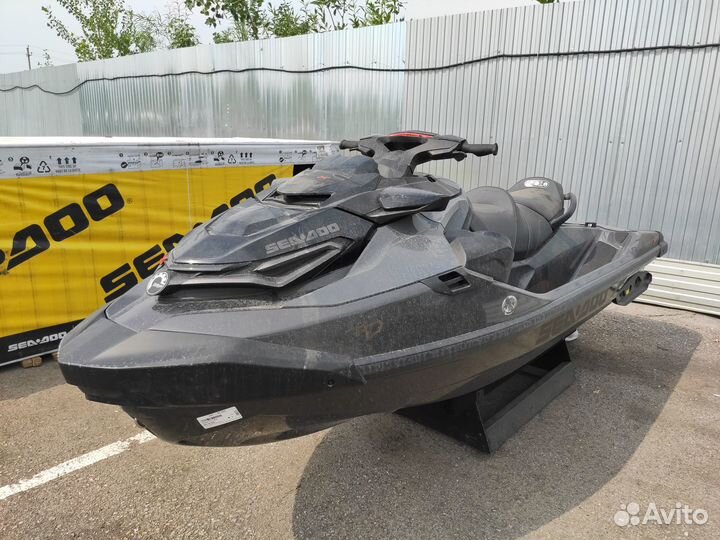 BRP Sea-Doo RXT-X 300