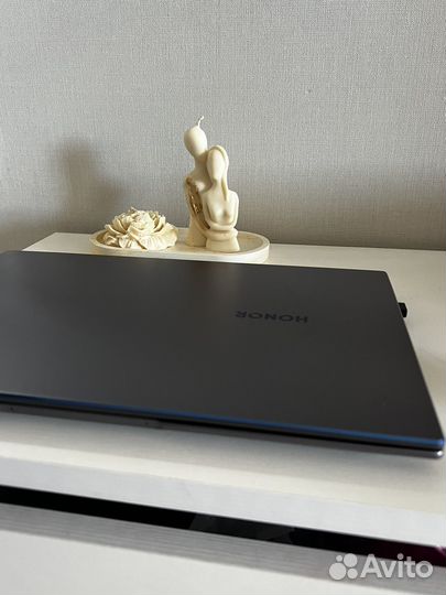 Ноутбук Honor MagicBook 14 512 гб