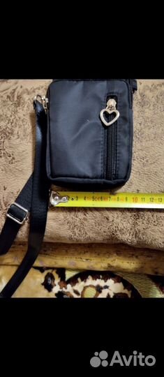 Сумочка для телефона новая