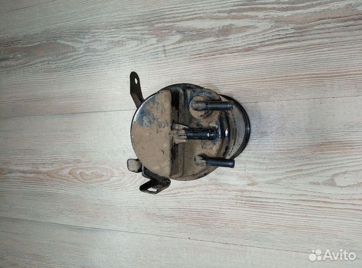 Абсорбер Адсорбер топливных паров Nissan primera P