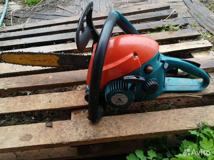Бензопила makita