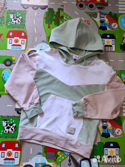 Комплект одежды для девочки. Размер 122