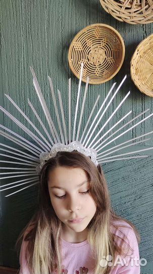 Корона-ободок с лучами