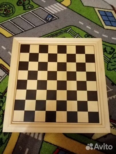 Подарочный набор настольных игр новый