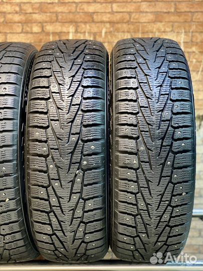 Nokian Tyres Hakkapeliitta 7 SUV 215/70 R16 100T