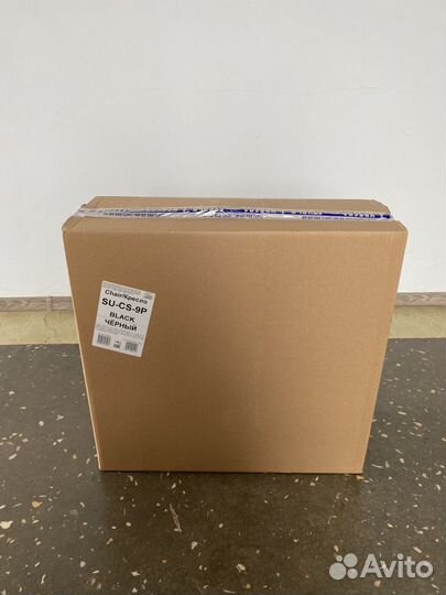 Офисный стул новый