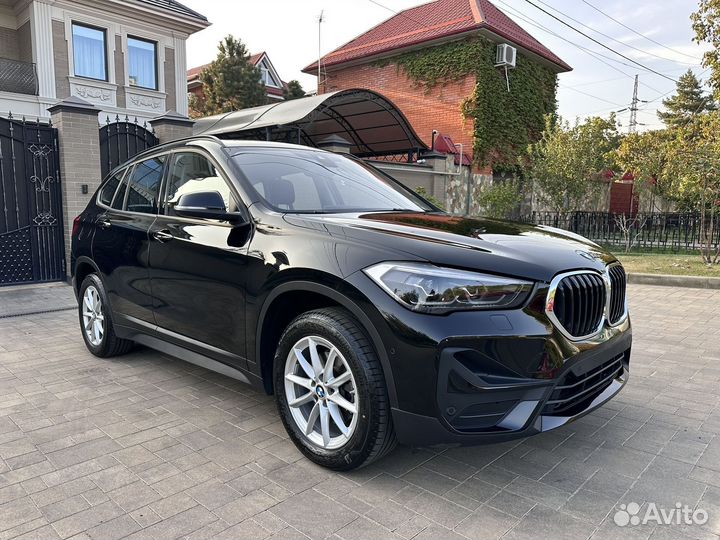 BMW X1 2.0 AT, 2020, 20 000 км
