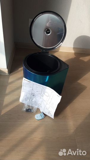 Встраиваемое мусорное ведро