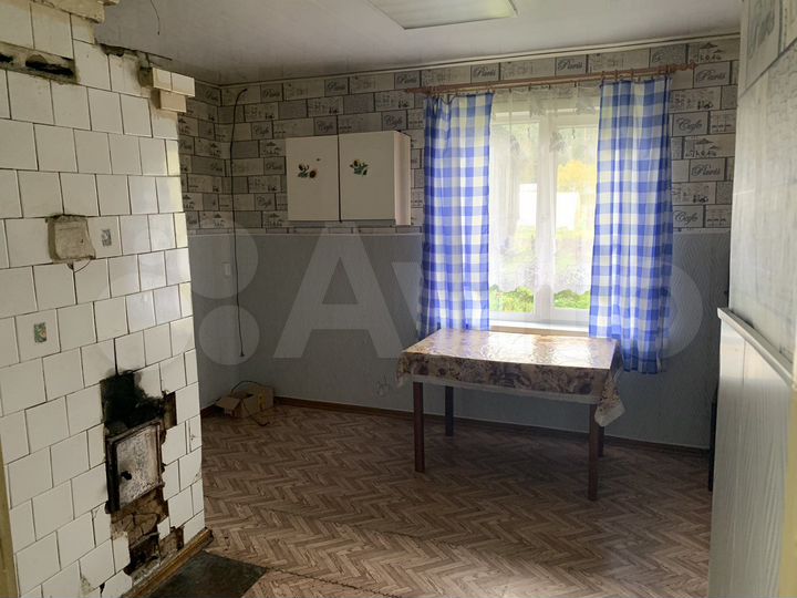 3-к. квартира, 70 м², 1/1 эт.
