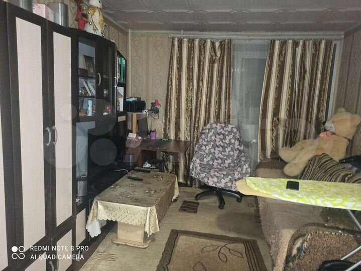 Комната 32 м² в 6-к., 6/9 эт.