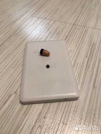 Капсульный микранаушник