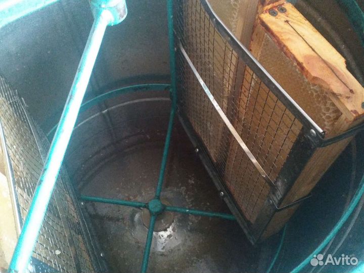 Мед,прополис, мед в рамках