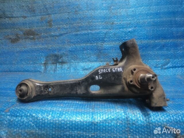 Рычаг задний продольный левый Mitsubishi Carisma