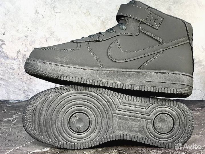 Кроссовки Nike Air Force 40 размер